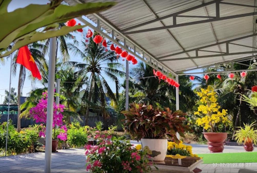 Nha Nghi Truc May Ben Tre Екстериор снимка